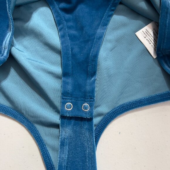 GUESS Niara Velvet  Atomic Blue Bodysuit NWT - Picture 6 of 10